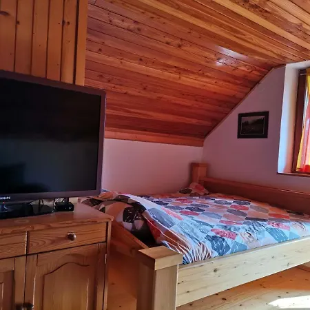 Apartamento Prihodi 33